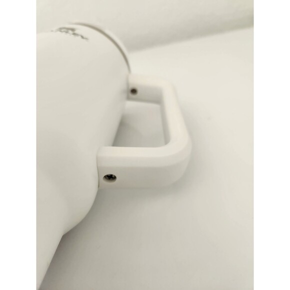 Stanley the big grip travel quencher Cup 40oz Brilliant White Used Please See - Picture 5 of 9